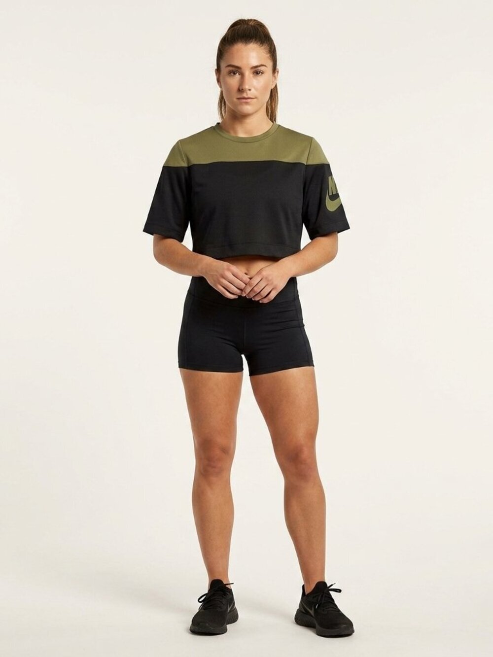 Nike Crop Top